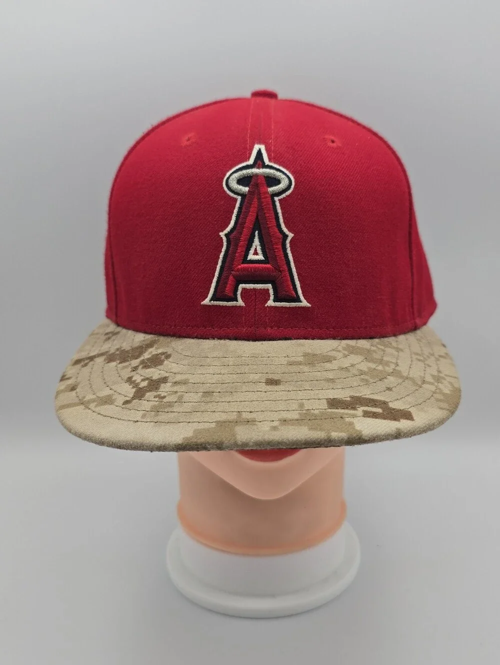 New Era 59Fifty Camo Bill Los Angeles Angels Fitted Hat Size 7 1/8